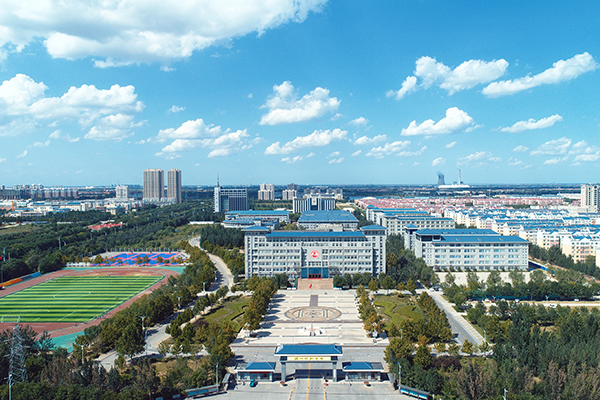 校园新图  600.jpg